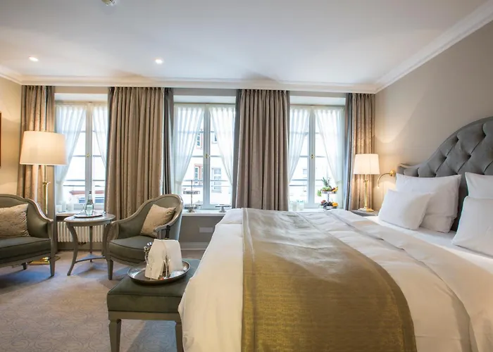 Romantik Hotel Zur Glocke Trier photo